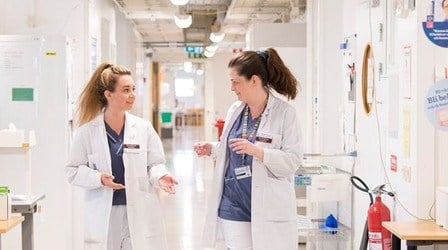 Medarbetare på laboratoriet
