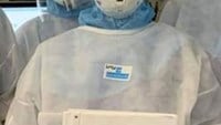 vårdkäldda med mask