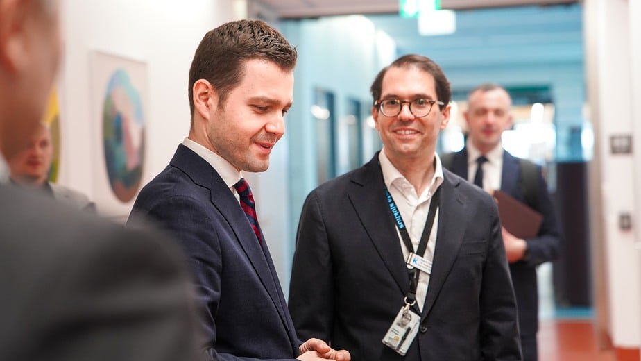 Delegation från Nordmakedonien hälsar på hos Karolinska