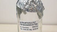 Flaska till bassängvatten