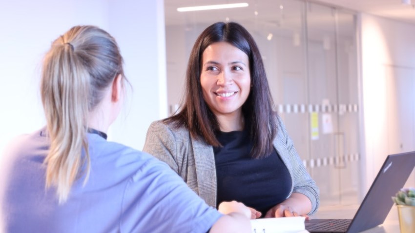 Vårdpersonal får rådgivning inom kliniska studier