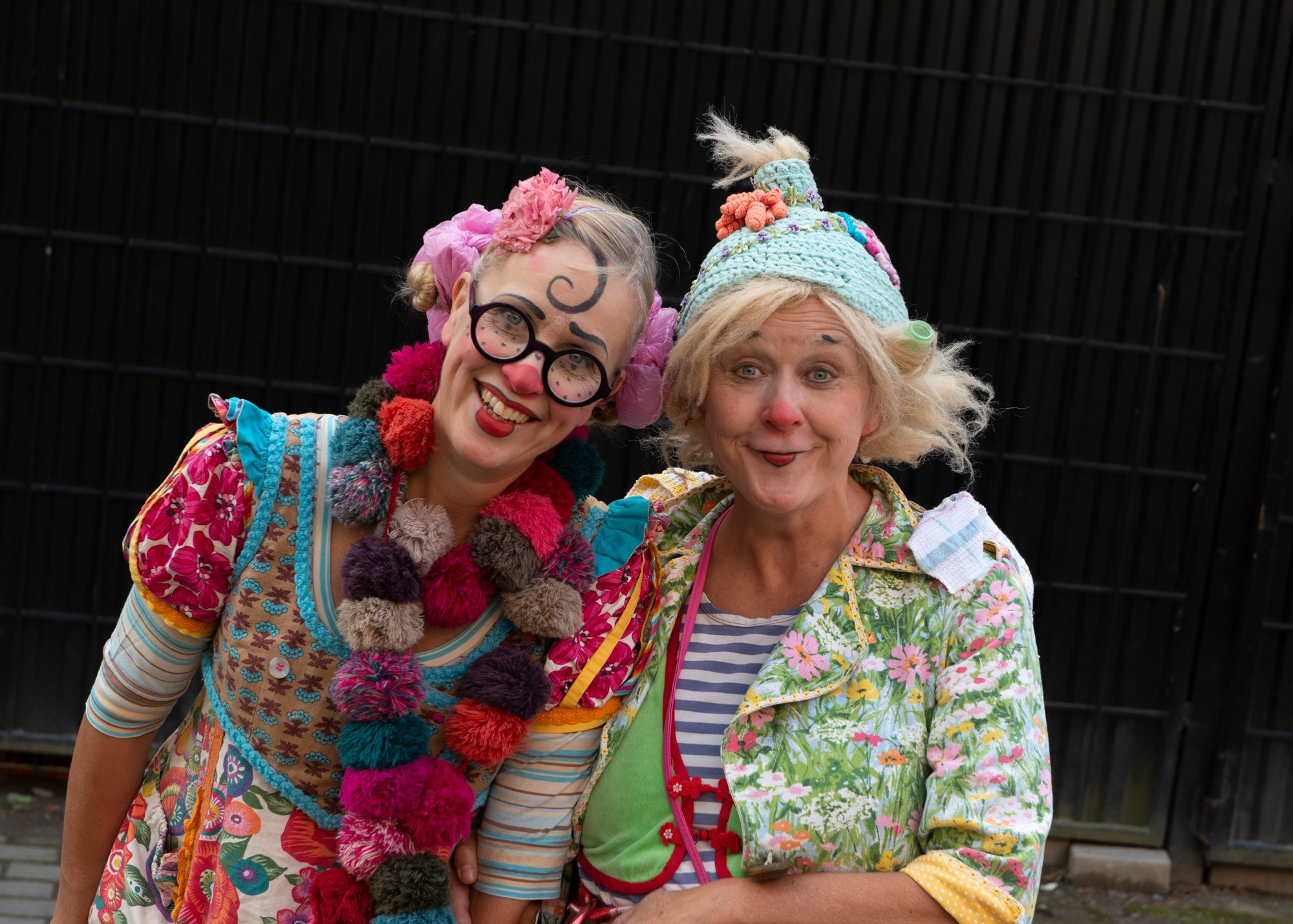 Anne-Marie Möller och Eva Riepe är verksamhetsledare för ClownMediciN. 