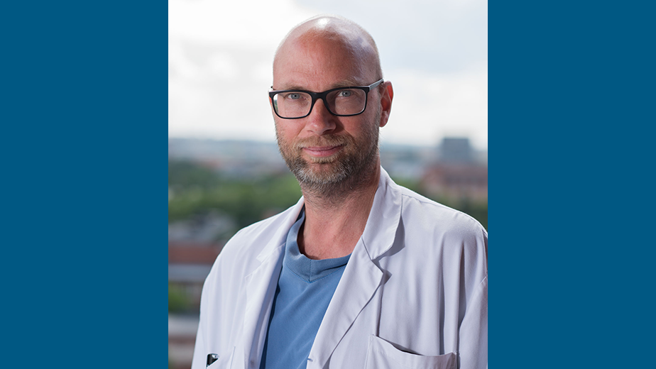 Porträttfoto på Peter Svenarud